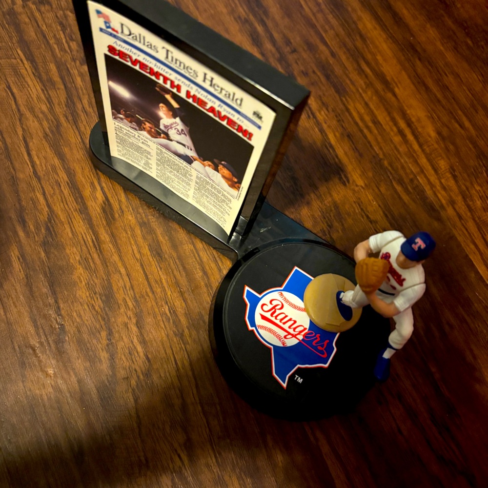 Vintage Nolan Ryan figurine